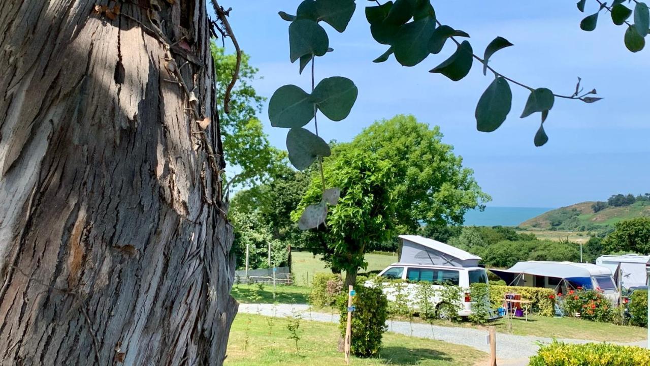 Hotel Camping Duguesclin à Saint-Coulomb Extérieur photo