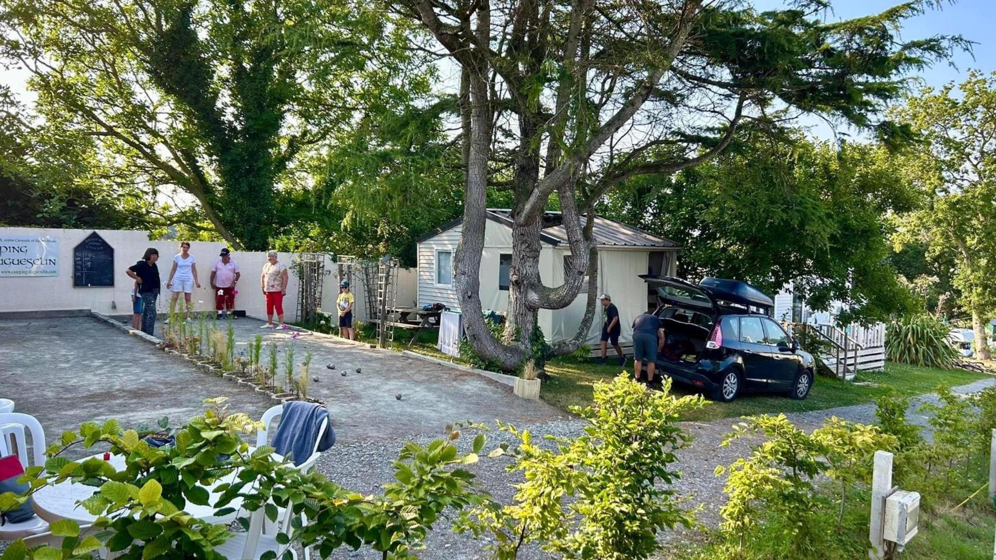 Hotel Camping Duguesclin à Saint-Coulomb Extérieur photo